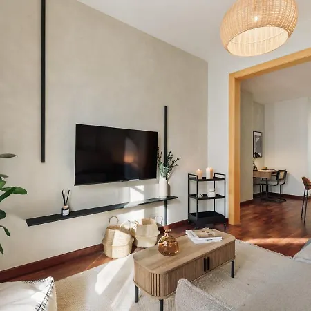 Lägenhet Cala - 2 Bedrooms In Eixample Exquerra *