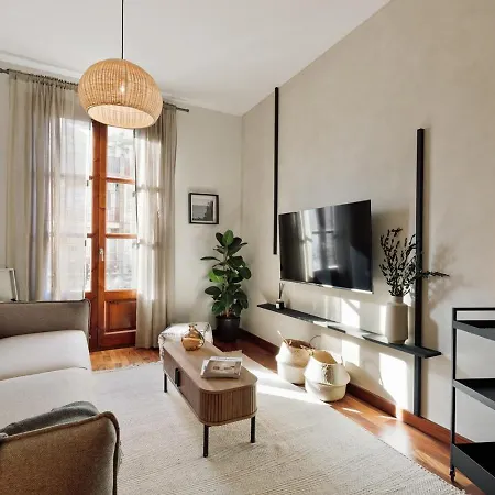 Cala - 2 Bedrooms In Eixample Exquerra Barcellona