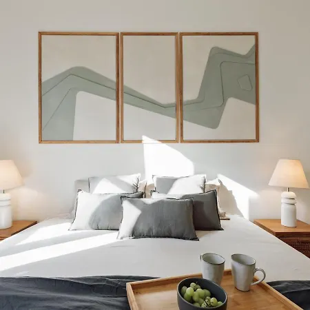 Cala - 2 Bedrooms In Eixample Exquerra